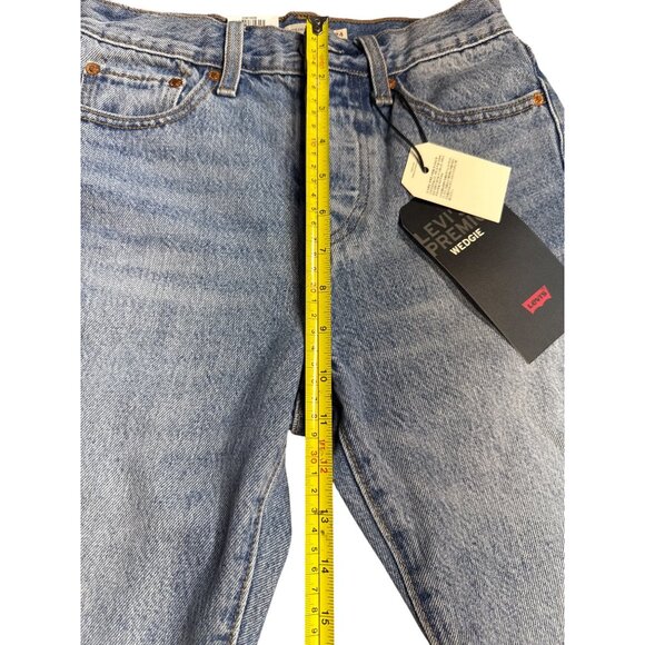 Levis Premium Wedgie Fit High-Rise Tapered Leg Jeans For Women Size 24 Light Was - Picture 9 of 13